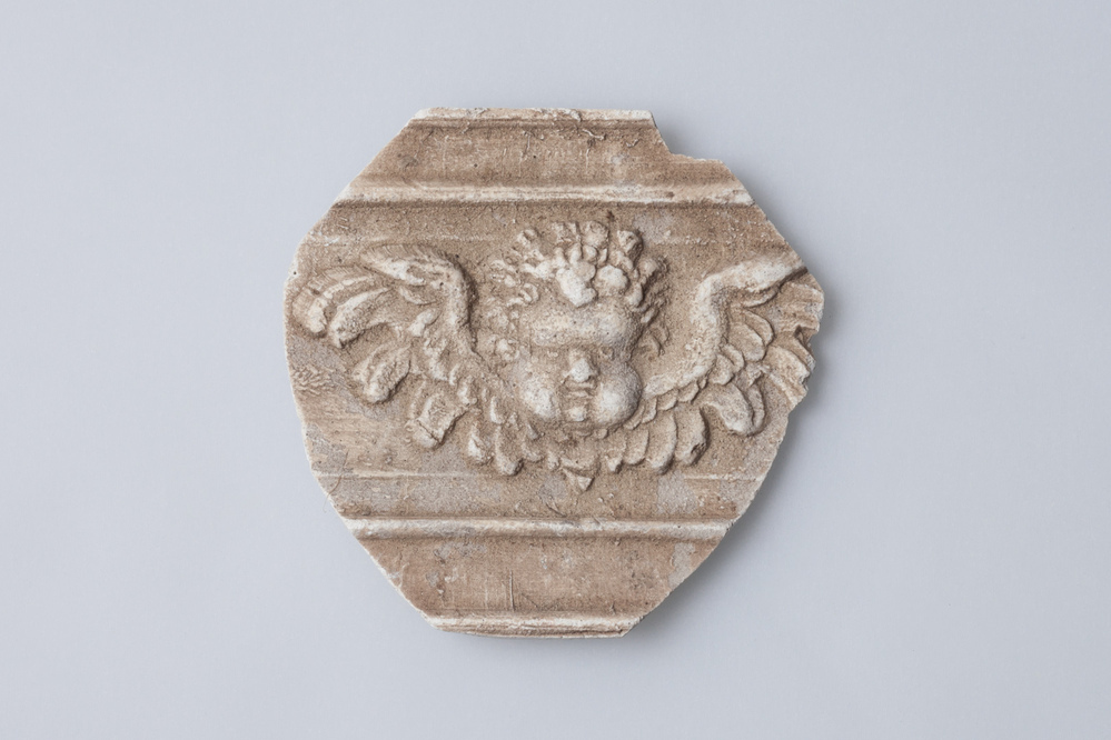 Gipsafgietsel van de klok te Wetsinge (voorheen Sauwerd)