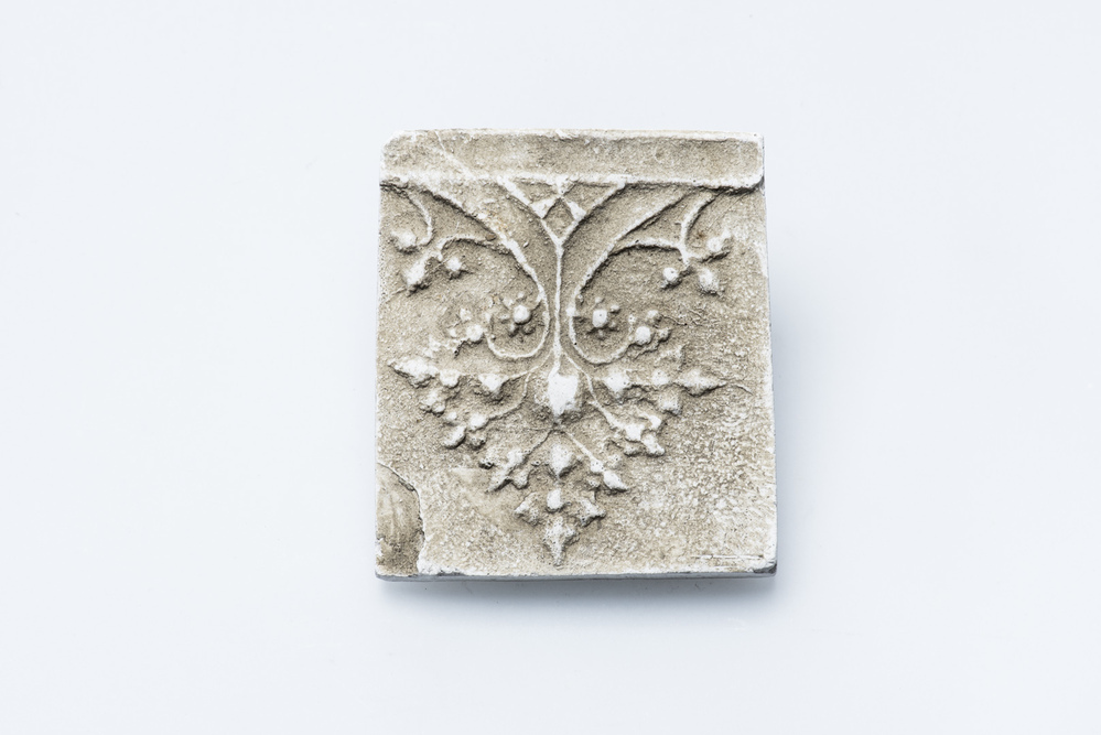 Gipsafgietsel van onbekende of onzekere herkomst