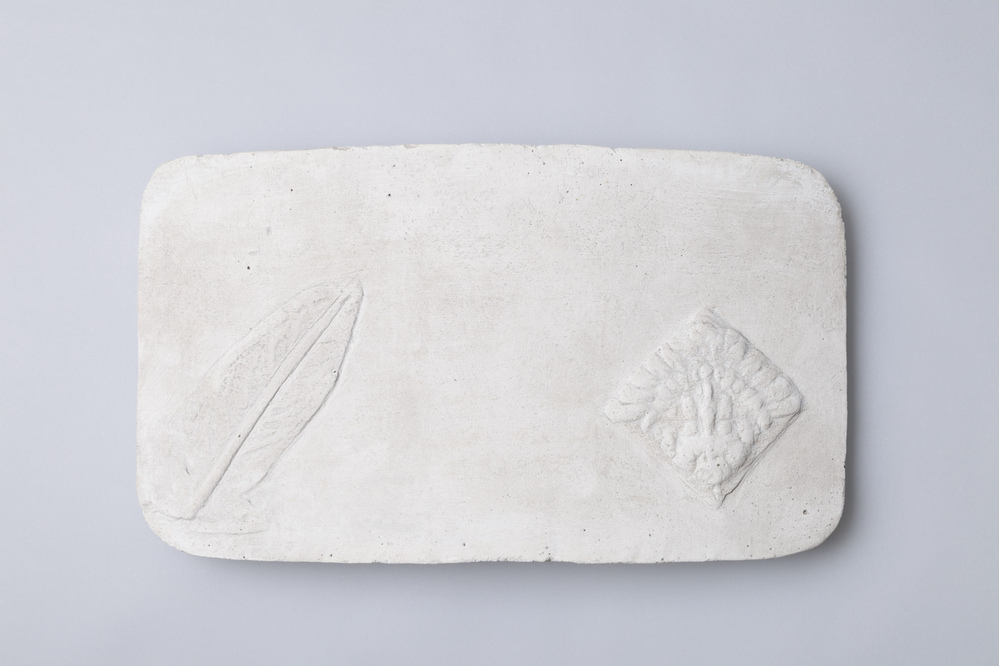 Gipsafgietsel van de klok te Meedhuizen