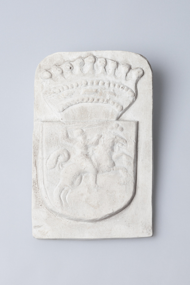 Gipsafgietsel van de klok te Meedhuizen