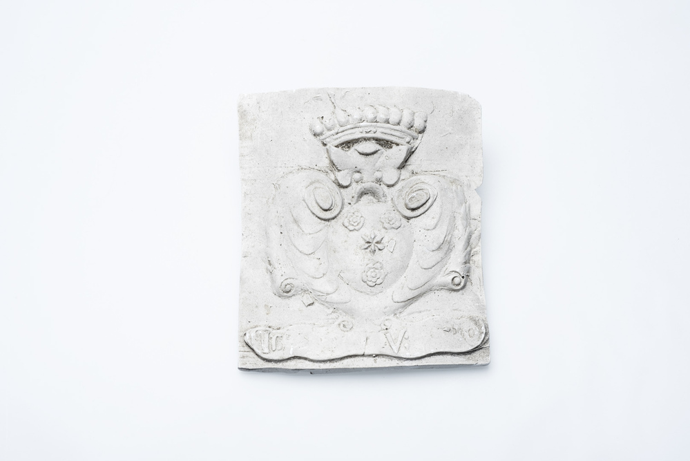 Gipsafgietsel van de klok te Vriescheloo