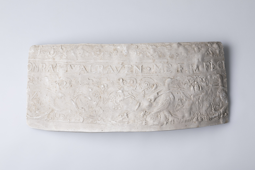 Gipsafgietsel van de klok te Usquert