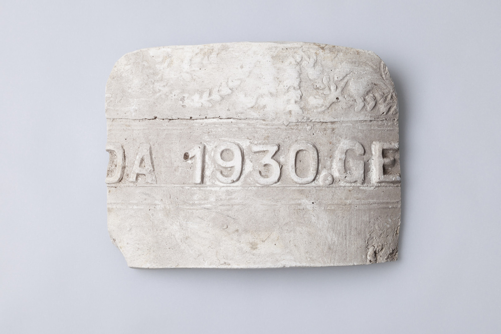 Gipsafgietsel van de klok te Westerlee, (klokkenstoeltje) (Gereformeerd)