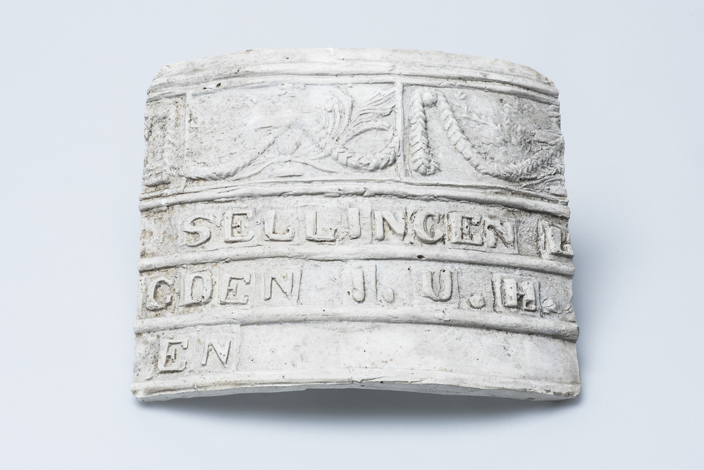 gipsafgietsel van de klok te Sellingen