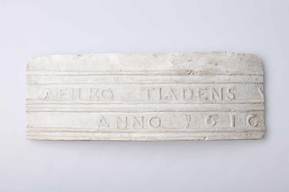 Gipsafgietsel van de klok te Zuidbroek