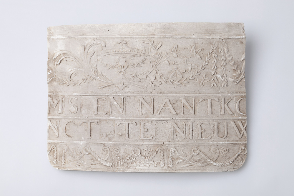 gipsafgietsel van de klok te Nieuwolda