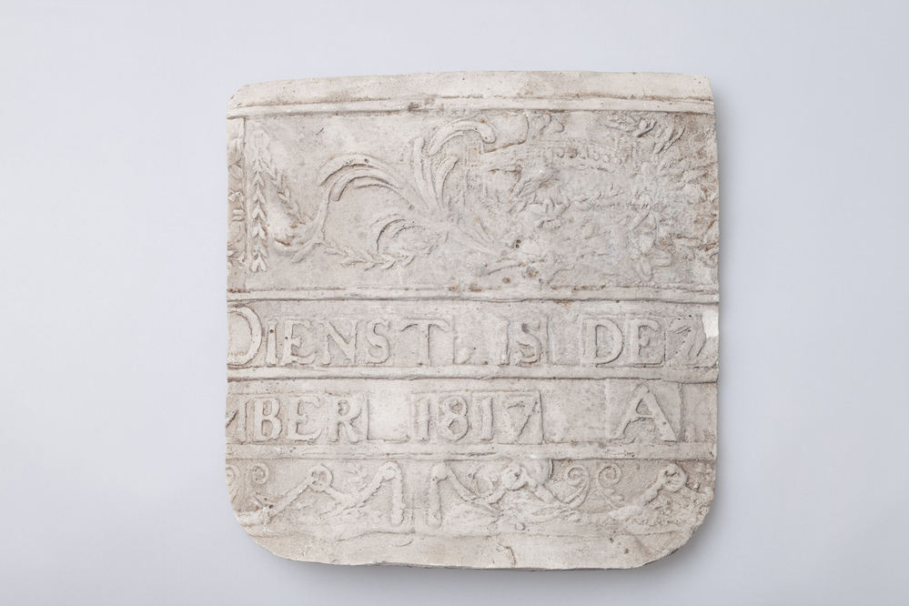 Gipsafgietsel van de klok te Wedde