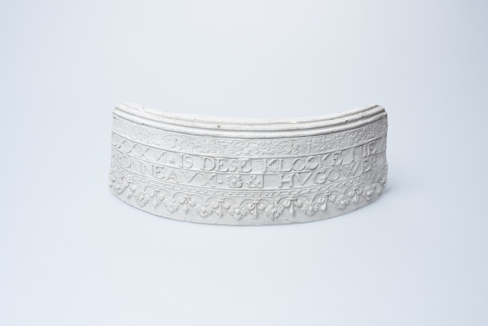 Gipsafgietsel van de klok te Westeremden