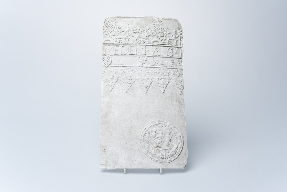 Gipsafgietsel van de klok te de Meeden