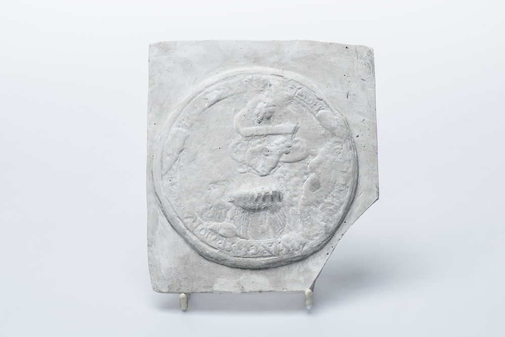 Gipsafgietsel van de klok te Veendam (voorheen Appingedam en Groningen)