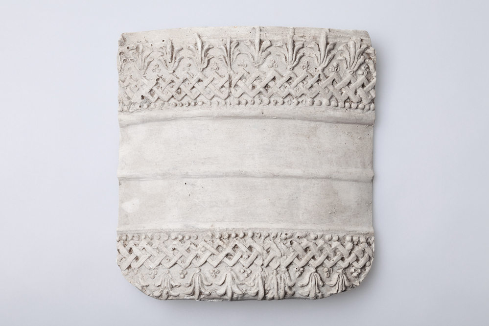 Gipsafgietsel van de klok RK Kerk te Oude Pekela