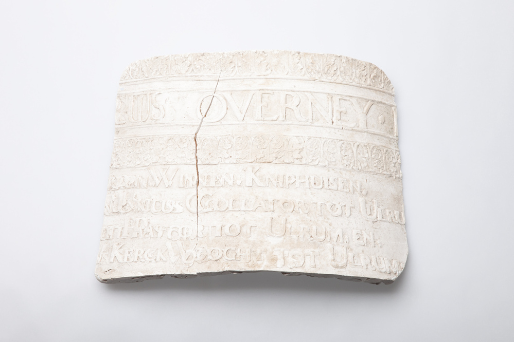 Gipsafgietsel van de klok te Ulrum