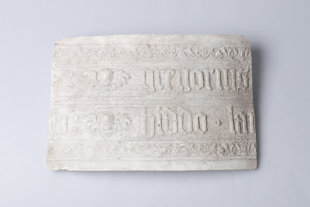 Gipsafgietsel van de klok te Schildwolde