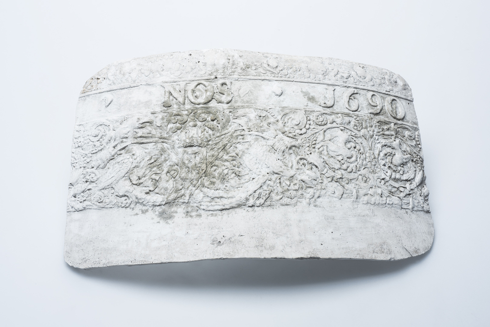 Gipsafgietsel van de klok te Delfzijl