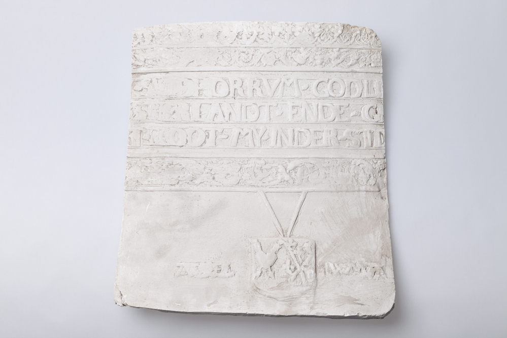 Gipsafgietsel van de klok te Zuidhorn