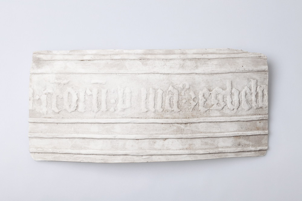 Gipsafgietsel van de klok te Slochteren (voorheen Wittewierum)