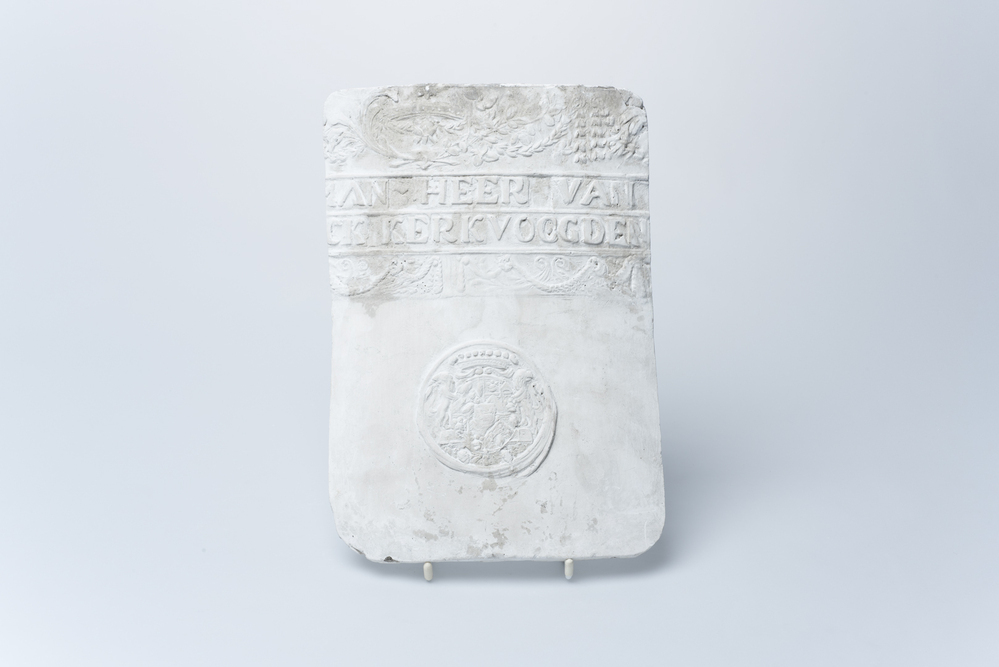 Gipsafgietsel van de klok te Kolham