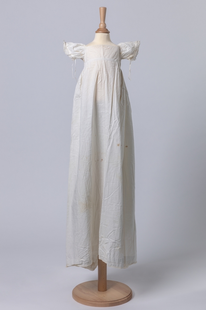 Onderjurk voor baby doopjurk