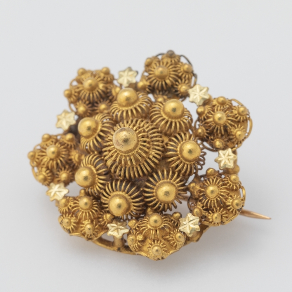 Broche met Zeeuwse knoop