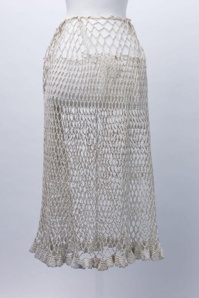 Onderrok van gehaakt wit katoen