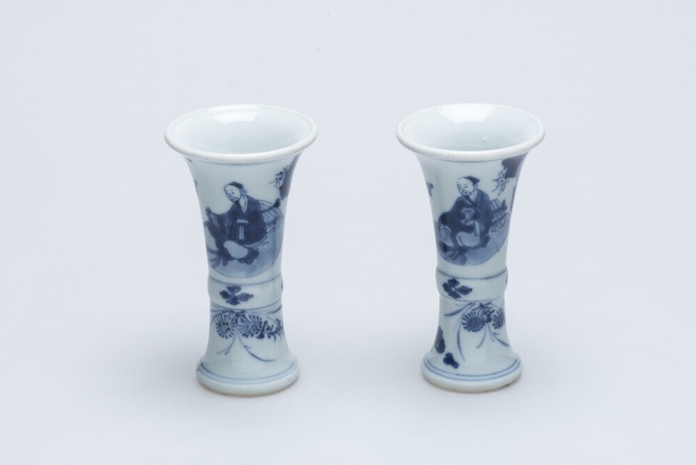 Miniatuurversie bekervaas