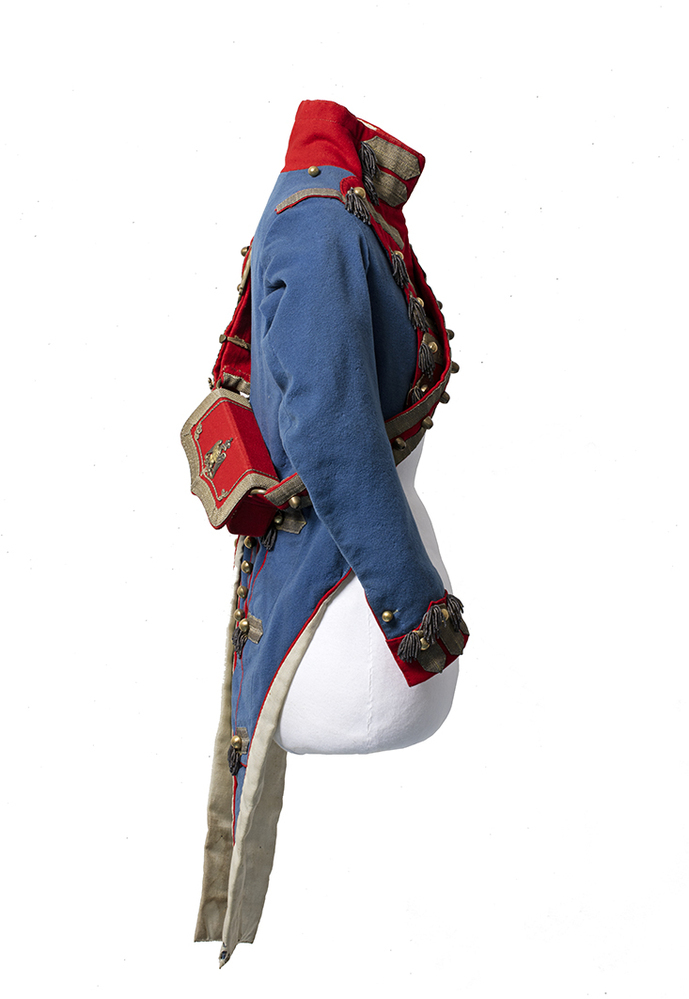 Rode patroontas behorend bij exercitieuniform