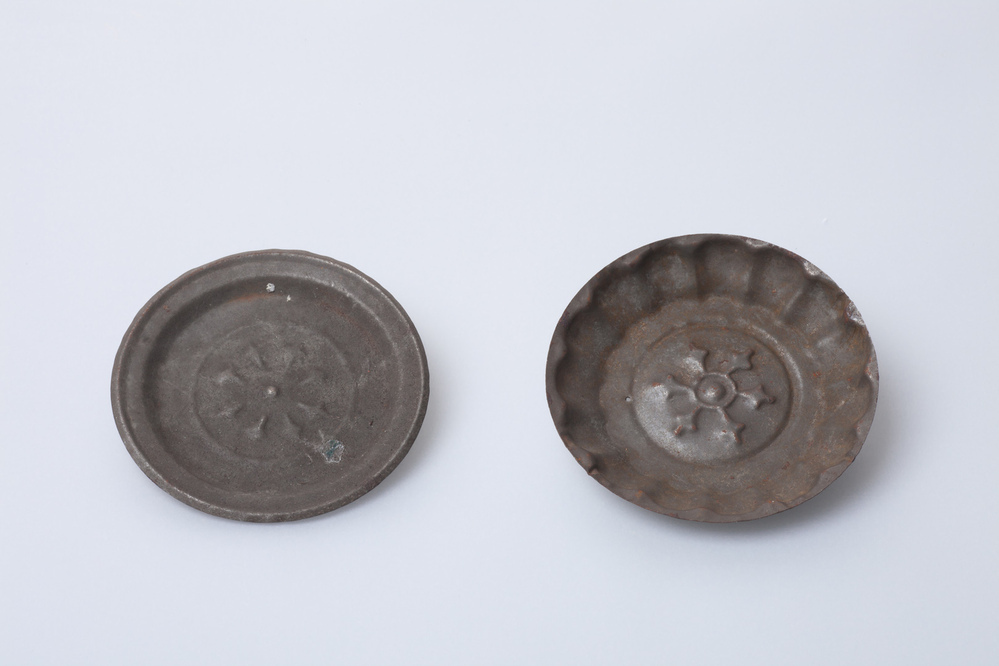 Miniatuur schaaltje en schoteltje