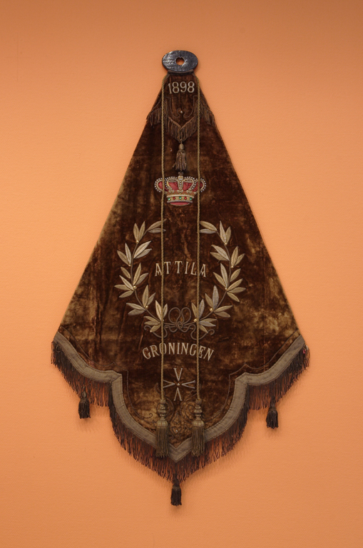 Vaandel van de Joodse Athletiek Vereniging 'Attila', Groningen, opgericht 1898