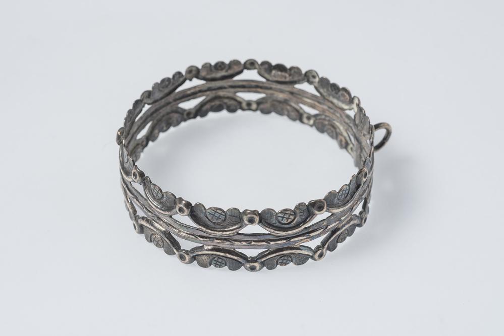 Zilveren speldenkussenringetje