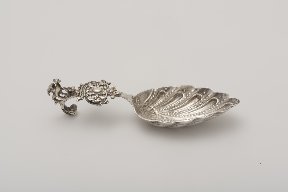 Room- of suikerlepel van zilver