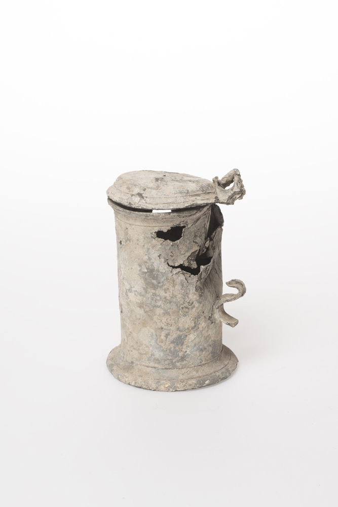 (Bier)pul met deksel (Houwerzijl)