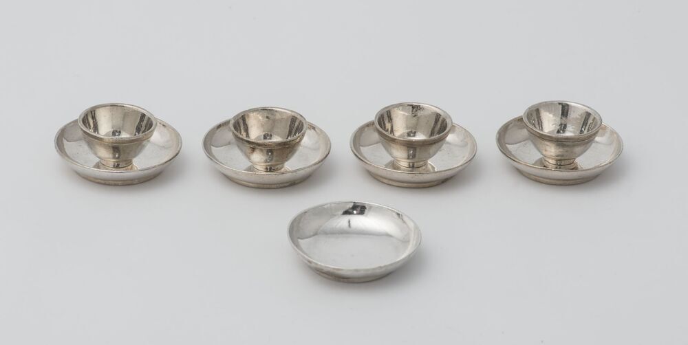 miniatuur kop en schotel