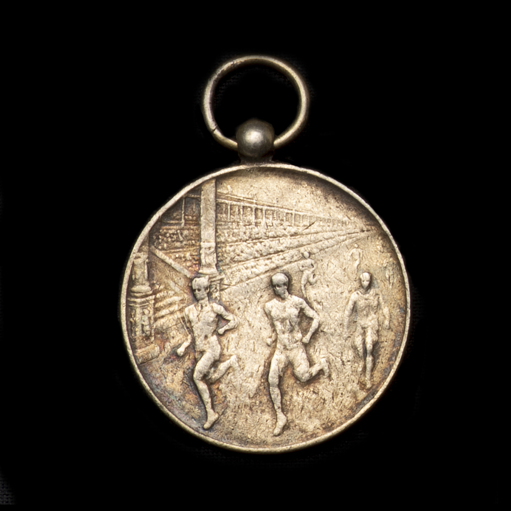 Medaille met marathonloper, Attila