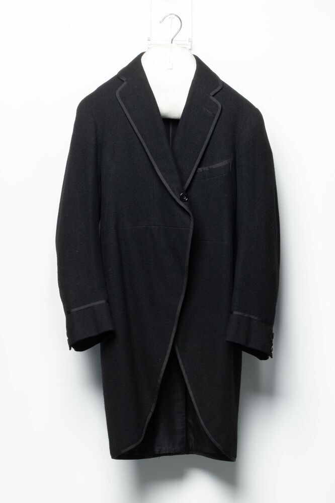 Lange zwarte herenjas en vest