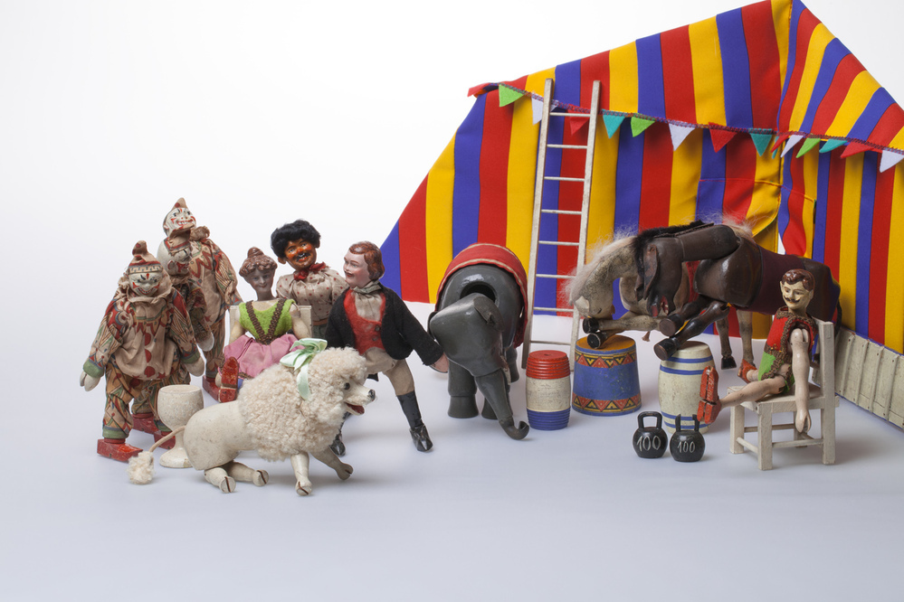 The Humpty Dumpty Circus