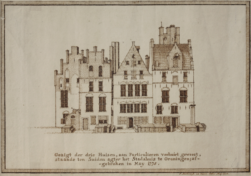 Huizen aan de zuidzijde van het raad- en wijnhuis