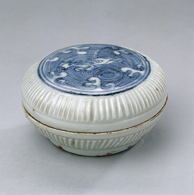 Rond dekseldoosje of -potje