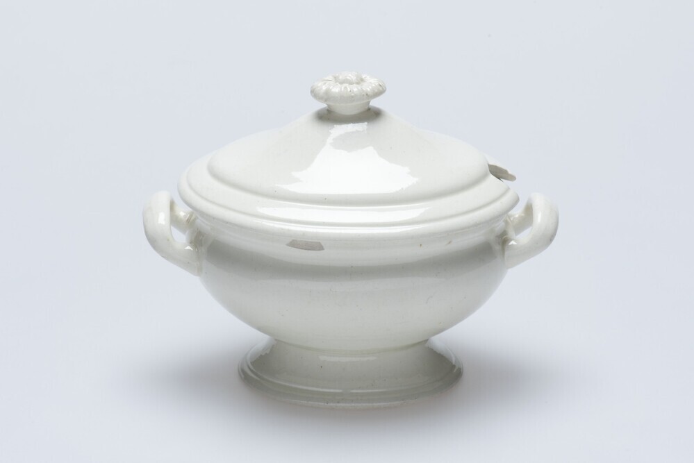 Miniatuur soepterrine met deksel