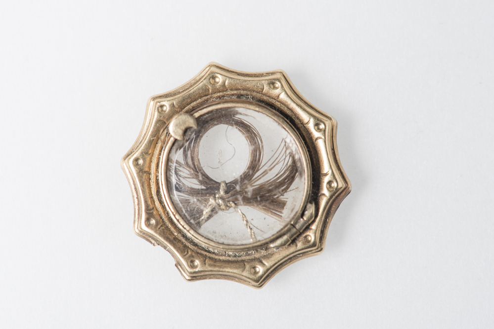 Rond gouden medaillon