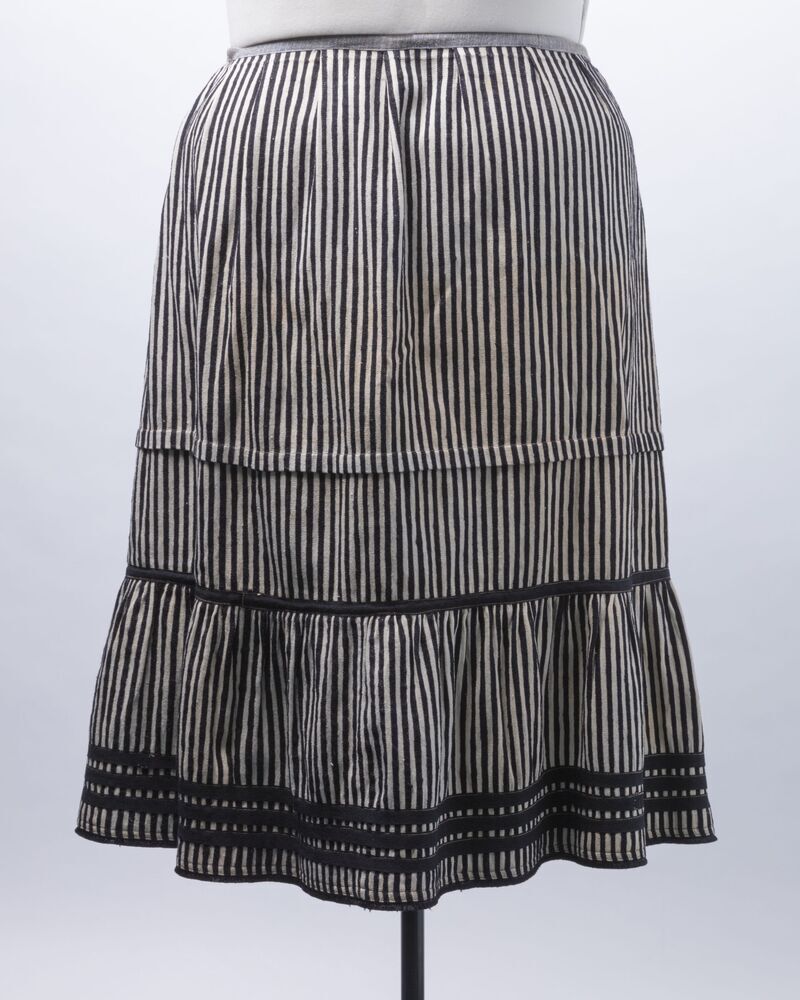 gestreepte onderrok (vijfschacht?)