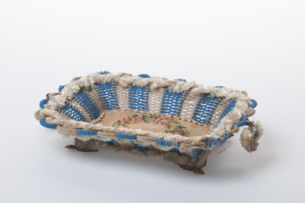 Poppenluiermand met kussentje