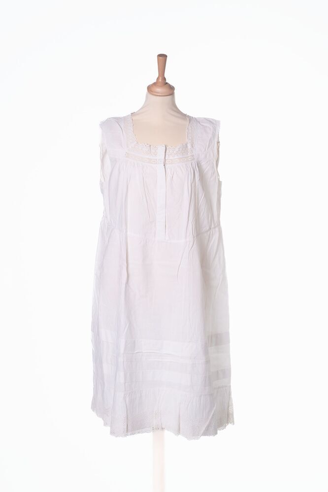 Wit katoenen onderjurk