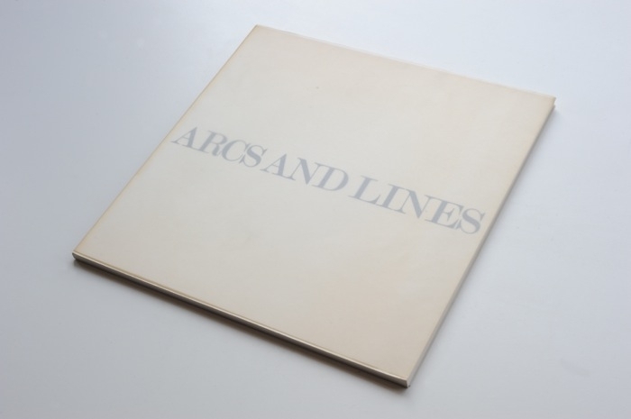 Arcs and Lines. All combinations of arcs from four corners, arcs from four sides, straight lines, not-straight lines, and broken lines