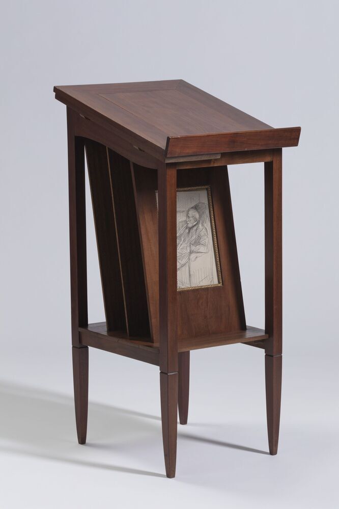 map met afbeeldingen van schilderijen en tekeningen met standaard.