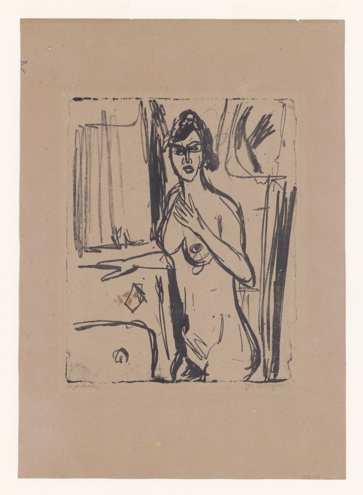 Staand naakt in interieur