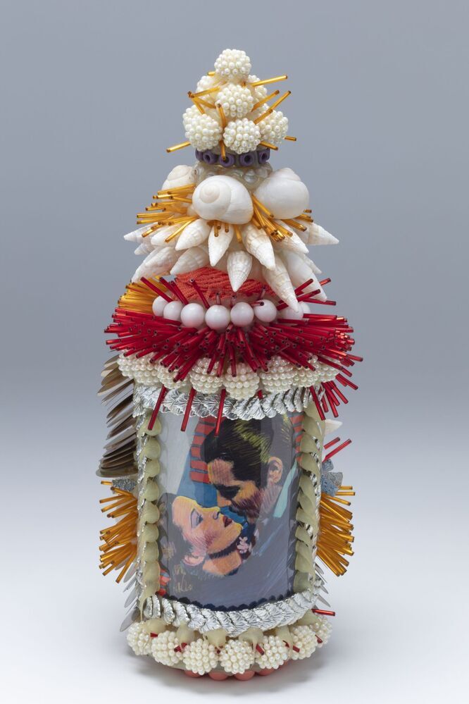 Voo Doo Pop Bottle: Gable & Leigh