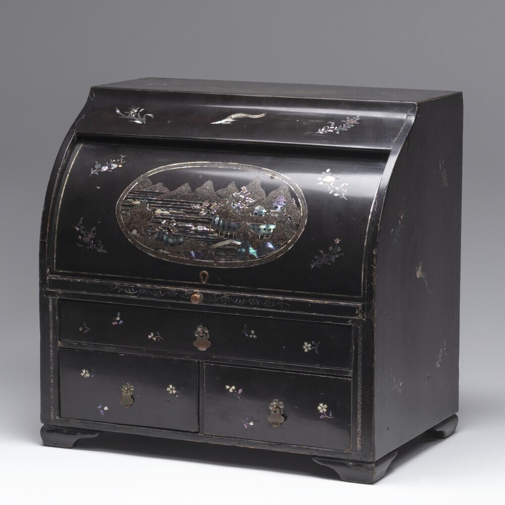 Mini-secrétaire van lak