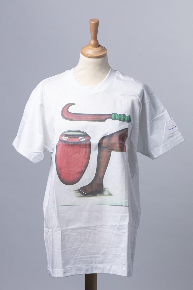 T-shirt Been, vaas, mes