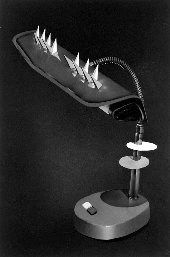 Lampada (uit serie: Oggetto banale)