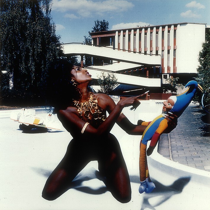 Annemarie, 86-65-92, Papiermolen 1991 (uit de serie: Vital statistics)